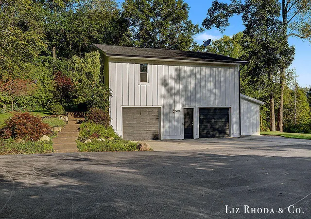 Photo 3 of Sale Pending at 5061 Egypt Valley Ave, Belmont, MI 49306 | MLS# 70556944 | Listing updated on 2026-09-10
