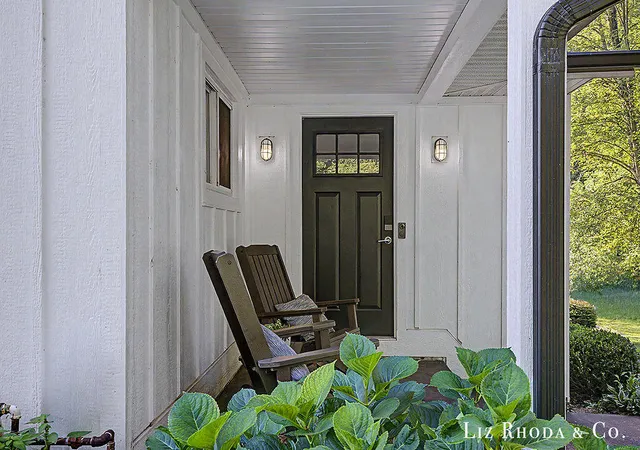 Photo 4 of Sale Pending at 5061 Egypt Valley Ave, Belmont, MI 49306 | MLS# 70556944 | Listing updated on 2026-09-10