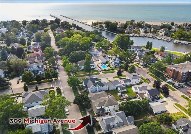 Photo 3 of Single family home for sale at 309 Michigan Ave, South Haven, MI 49090 | MLS# 70554378 | Listing updated on 2026-09-08