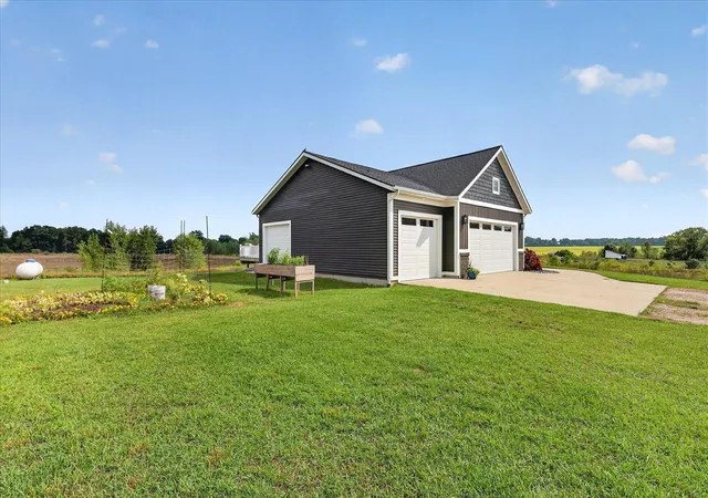 Photo 2 of Sale Pending at 11290 Stout Ave, Rockford, MI 49341 | MLS# 70556721 | Listing updated on 2026-09-16