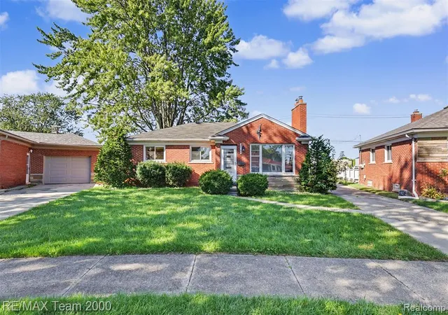 Photo 1 of Sale Pending at 31035 Angeline Ct, Saint Clair Shores, MI 48082 | MLS# 61033854 | Listing updated on 2026-10-21