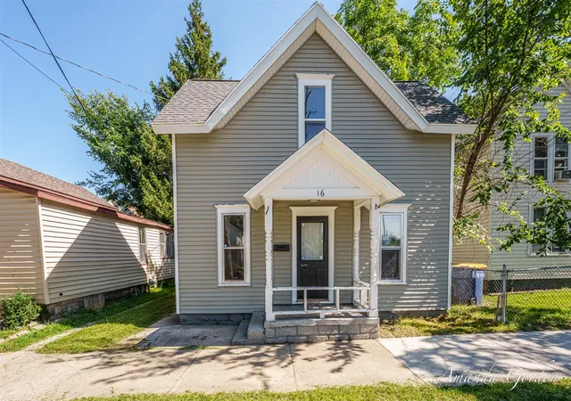Photo 1 of Single family home for sale at 16 Indiana Ave, Grand Rapids, MI 49504 | MLS# 70559241 | Listing updated on 2026-10-30