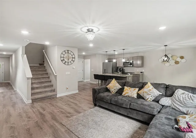 Photo 3 of Single family home for sale at 880 Machnik Dr, Chelsea, MI 48118 | MLS# 70555462 | Listing updated on 2026-09-10