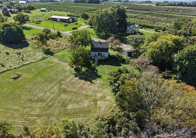 Photo 3 of Single family home for sale at 8670 Sparta Ave, Sparta, MI 49345 | MLS# 70560900 | Listing updated on 2026-10-15
