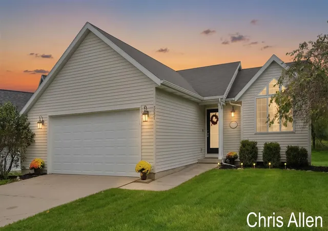Photo 1 of Sale Pending at 3051 Woodglen St, Grand Rapids, MI 49504 | MLS# 70559262 | Listing updated on 2026-09-26