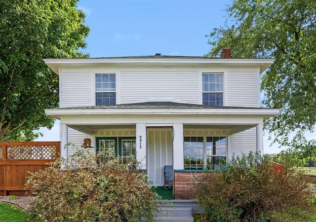Photo 3 of Single family home for sale at 9917 Cady Rd, Jackson, MI 49201 | MLS# 70554832 | Listing updated on 2026-09-09