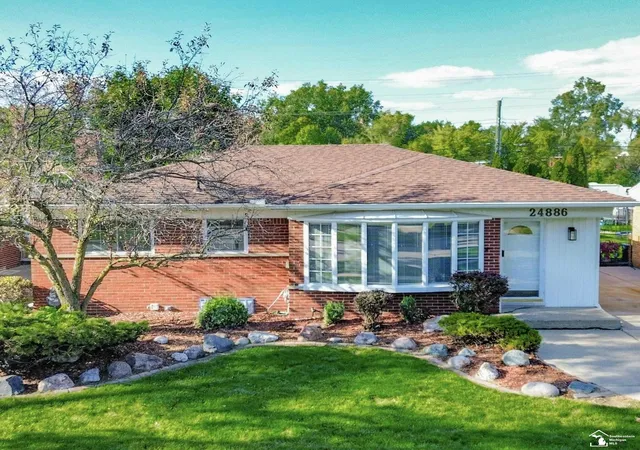 Photo 1 of Sale Pending at 24886 Hayes St, Taylor, MI 48180 | MLS# 50223255 | Listing updated on 2026-10-17