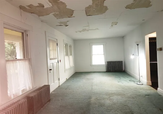 Photo 3 of Single family home for sale at 2873 Packard St, Ann Arbor, MI 48108 | MLS# 70556021 | Listing updated on 2026-10-06