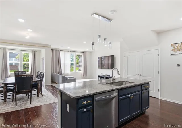 Photo 4 of Condo for sale at 4782 Broomfield Way, Lake Orion, MI 48359 1956 | MLS# 61012957 | Listing updated on 2026-10-02
