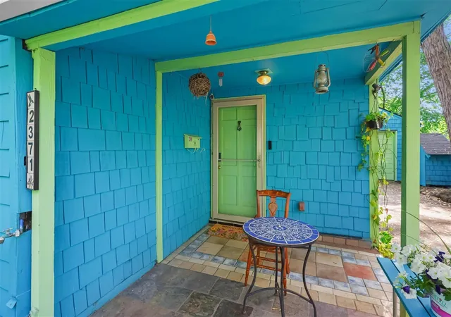 Photo 2 of Single family home for sale at 2371 Yost Blvd, Ann Arbor, MI 48104 | MLS# 70554259 | Listing updated on 2026-09-16