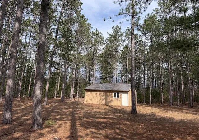 Photo 3 of Sale Pending at 22440 11 Mile Rd, Reed City, MI 49677 | MLS# 70525292 | Listing updated on 2026-09-09