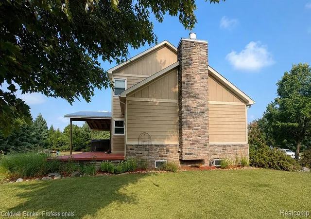 Photo 3 of Single family home for sale at 3775 Reamer Rd, Lapeer, MI 48446 | MLS# 61025506 | Listing updated on 2026-09-16