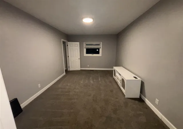Photo 3 of Single family home for sale at 1012 Litchfield St, Bay City, MI 48706 | MLS# 70548955 | Listing updated on 2026-09-11