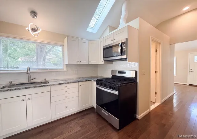 Photo 1 of Single family home for sale at 20919 Hollywood St, Harper Woods, MI 48225 | MLS# 61032160 | Listing updated on 2026-10-29