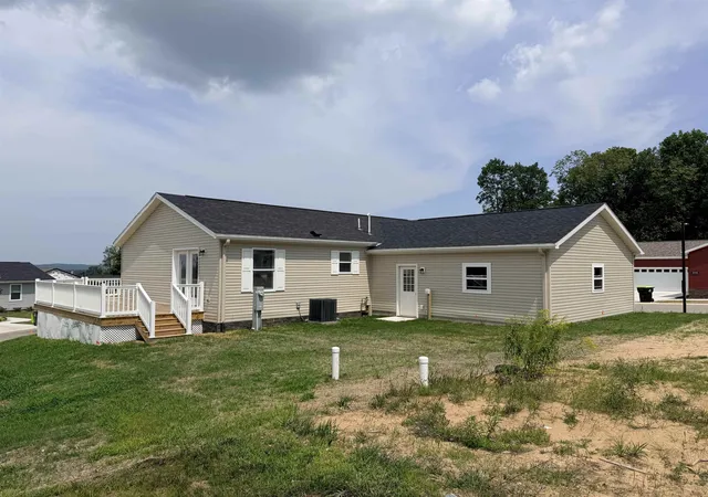 Photo 3 of Single family home for sale at 2111 Vista View Dr #Lot: 30, Traverse City, MI 49686 | MLS# 80065878 | Listing updated on 2026-09-16