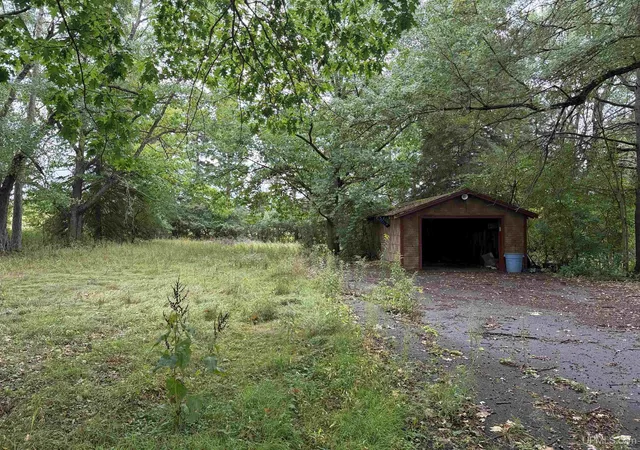Photo 4 of Sale Pending at E6855 Hill Ave, Bessemer, MI 49911 | MLS# 50221140 | Listing updated on 2026-09-10