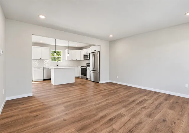 Photo 3 of Single family home for sale at 71416 Sophie Rd, Edwardsburg, MI 49112 | MLS# 70536420 | Listing updated on 2026-10-18