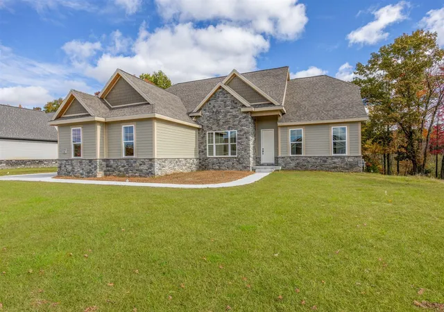 Photo 2 of Single family home for sale at 11290 Killarney Dr Dr, Stanwood, MI 49346 | MLS# 70400172 | Listing updated on 2026-10-19