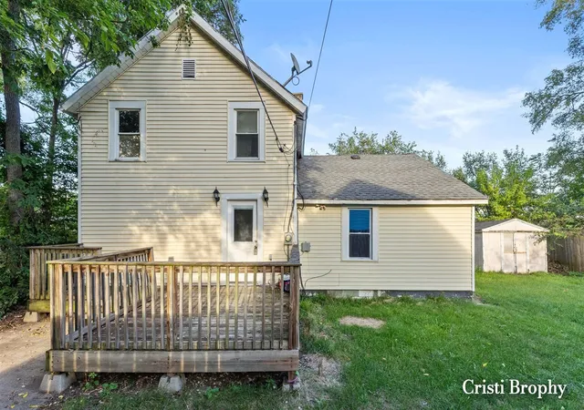 Photo 2 of Single family home for sale at 2232 Hoyle Ave, Grand Rapids, MI 49544 | MLS# 70555784 | Listing updated on 2026-09-18