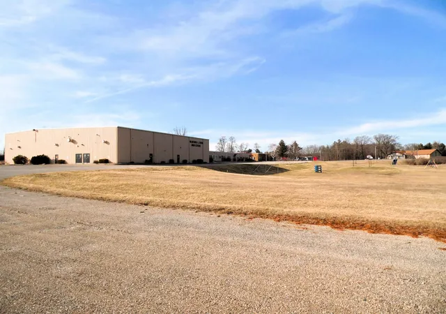 Photo 4 of Single family home for sale at 3956 N M 18 Hwy, Gladwin, MI 48624 | MLS# 50135755 | Listing updated on 2026-09-25