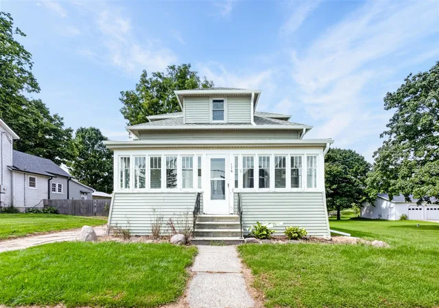 Photo 1 of Sale Pending at 178 S Main St, Woodland, MI 48897 | MLS# 70555293 | Listing updated on 2026-09-05