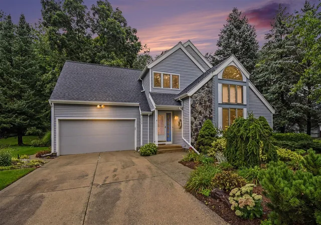 Photo 1 of Sale Pending at 6039 Arroyo Vista Dr, Rockford, MI 49341 | MLS# 70557205 | Listing updated on 2026-10-27