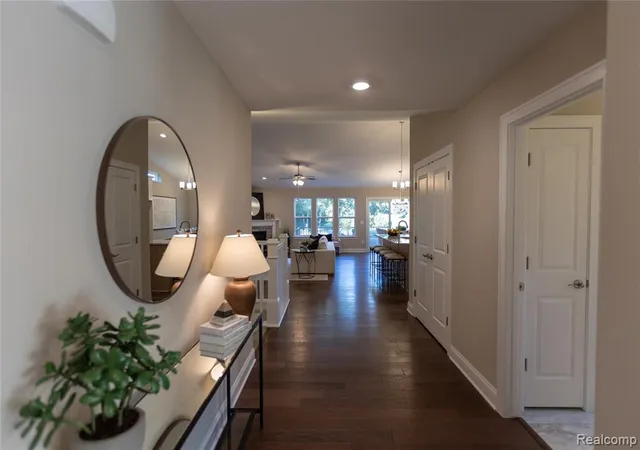 Photo 4 of Condo for sale at 370 Canyon Crk Ct #19, Howell, MI 48843 9255 | MLS# 61003682 | Listing updated on 2026-10-18