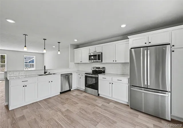 Photo 4 of Single family home for sale at 245 Wildflower Dr, Hillsdale, MI 49242 9812 | MLS# 61021272 | Listing updated on 2026-09-05