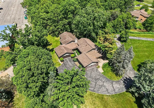 Photo 3 of Single family home for sale at 5181 Christine Ct, Ann Arbor, MI 48103 | MLS# 70535730 | Listing updated on 2026-09-08