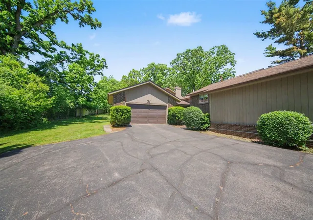 Photo 4 of Single family home for sale at 5181 Christine Ct, Ann Arbor, MI 48103 | MLS# 70535730 | Listing updated on 2026-09-08