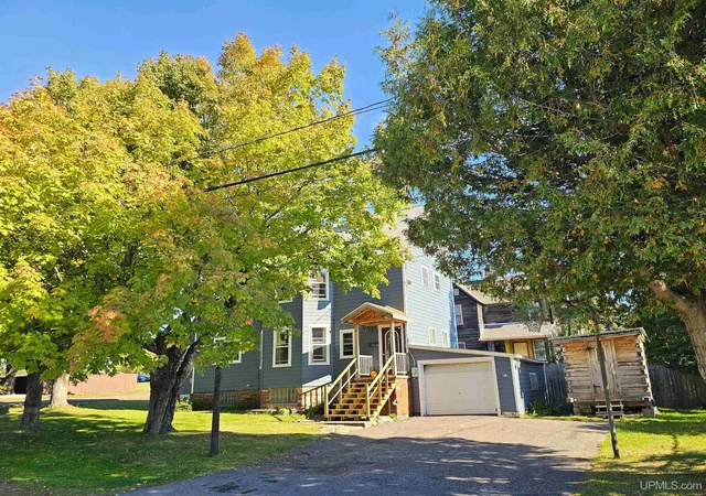 Photo 2 of Single family home for sale at 56226 Union St, Calumet, MI 49913 | MLS# 50223141 | Listing updated on 2026-10-03