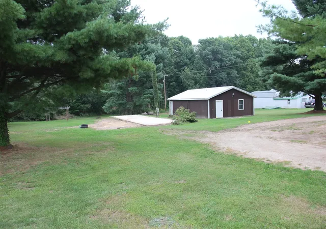 Photo 1 of Sale Pending at 15250 Simmons Ave, Cedar Springs, MI 49319 | MLS# 70555808 | Listing updated on 2026-09-11