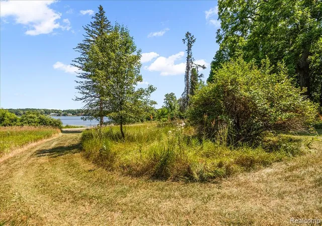 Photo 2 of Land for sale at 2770 Bogie Lake Rd, White Lake, MI 48386 3626 | MLS# 60992246 | Listing updated on 2026-09-04