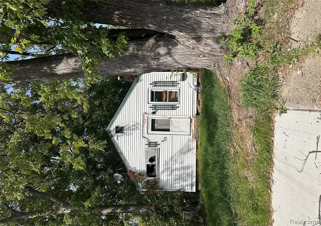 Photo 1 of Single family home for sale at 1122 Markham St, Flint, MI 48507 2313 | MLS# 60949406 | Listing updated on 2026-09-10
