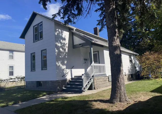 Photo 2 of Single family home for sale at 309 Marsac St, Bay City, MI 48708 | MLS# 50224327 | Listing updated on 2026-10-22
