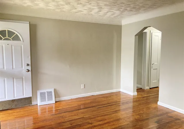 Photo 3 of Single family home for sale at 19447 Rutherford St, Detroit, MI 48235 | MLS# 70555708 | Listing updated on 2026-09-08