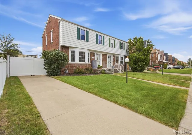 Photo 1 of Single family home for sale at 17337 Kentucky St, Detroit, MI 48221 2406 | MLS# 61031928 | Listing updated on 2026-10-15