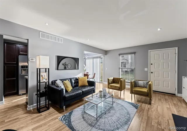 Photo 3 of Condo for sale at 1492 Dover Hl, Walled Lake, MI 48390 | MLS# 61033205 | Listing updated on 2026-10-12