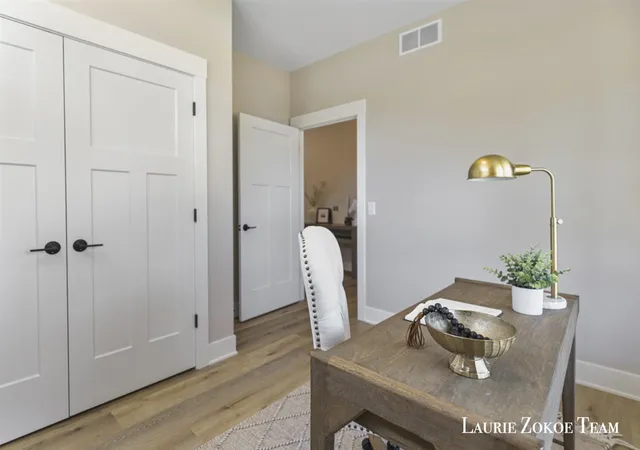 Listing Photo 5 - Condo for sale in building located at 4341 Tallman Woods Dr, Grand Rapids, MI 49534 - Unit #9