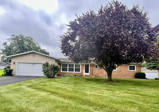 Photo 1 of Sale Pending at 515 W Edwin St, Linwood, MI 48634 | MLS# 50221098 | Listing updated on 2026-09-24