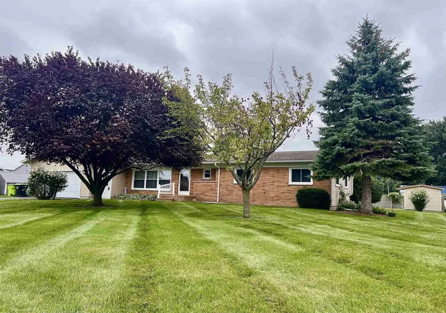 Photo 3 of Sale Pending at 515 W Edwin St, Linwood, MI 48634 | MLS# 50221098 | Listing updated on 2026-09-24