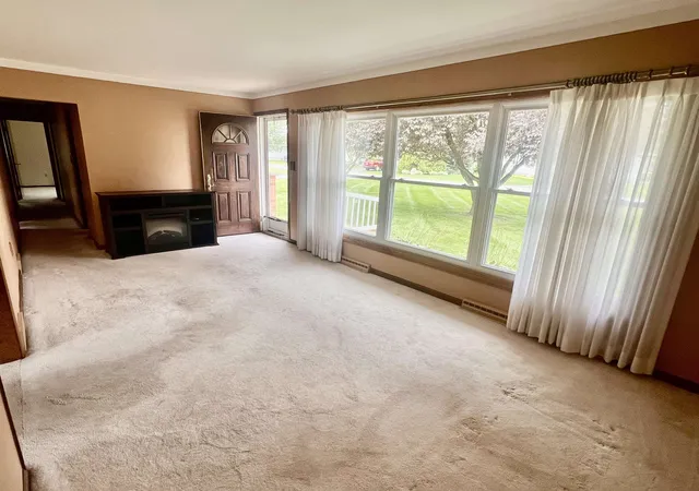 Photo 3 of Sale Pending at 515 W Edwin St, Linwood, MI 48634 | MLS# 50221098 | Listing updated on 2026-09-24