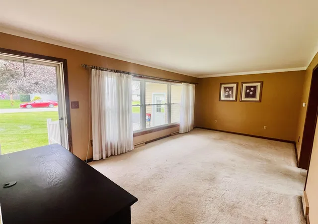Photo 4 of Sale Pending at 515 W Edwin St, Linwood, MI 48634 | MLS# 50221098 | Listing updated on 2026-09-24