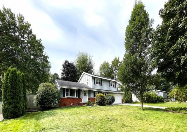 Photo 1 of Sale Pending at 3000 Canterbury #Lot: 82, Midland, MI 48642 | MLS# 80073329 | Listing updated on 2026-09-11