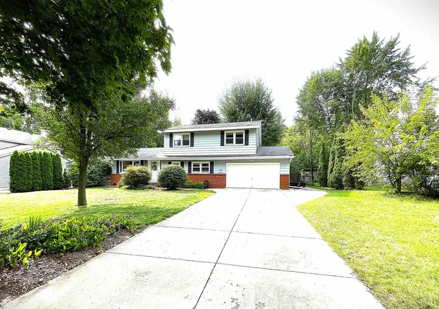 Photo 2 of Sale Pending at 3000 Canterbury #Lot: 82, Midland, MI 48642 | MLS# 80073329 | Listing updated on 2026-09-11