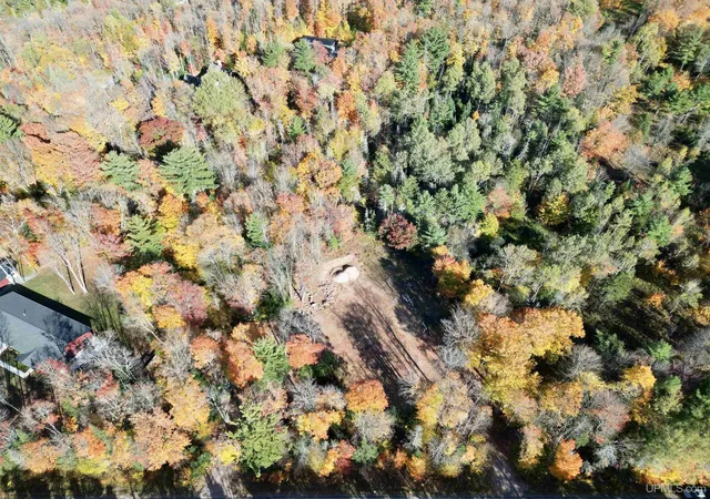 Photo 3 of Land for sale at Tbd Westwood & N Lake Dr, Ishpeming, MI 49849 | MLS# 50224708 | Listing updated on 2026-10-13