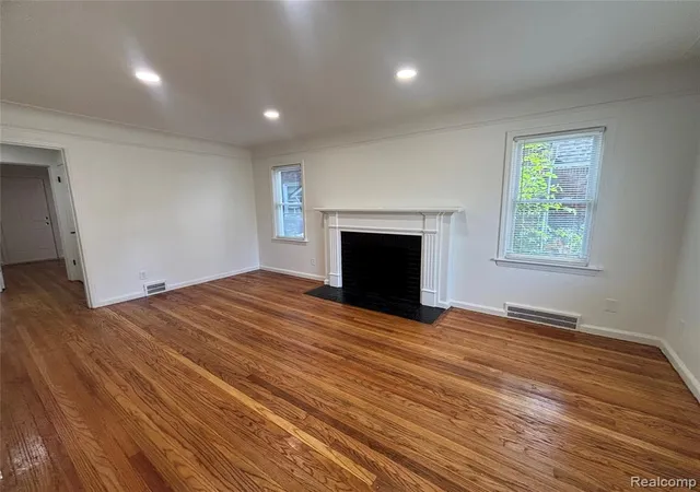 Photo 2 of Single family home for sale at 9869 Yorkshire Rd, Detroit, MI 48224 1930 | MLS# 61023831 | Listing updated on 2026-09-27