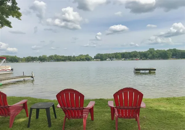 Photo 3 of Sale Pending at 71173 Michigan Blvd, White Pigeon, MI 49099 | MLS# 70555704 | Listing updated on 2026-09-30