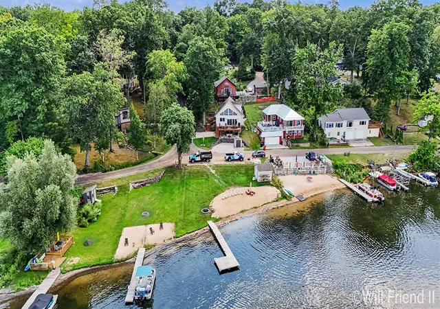 Photo 2 of Single family home for sale at 12375 Woodland Park Dr, Belding, MI 48809 | MLS# 70548594 | Listing updated on 2026-09-09