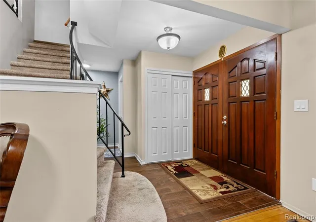 Photo 3 of Single family home for sale at 36319 Travis Dr, Sterling Heights, MI 48312 | MLS# 61033135 | Listing updated on 2026-10-10